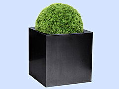 zinc-black-planter